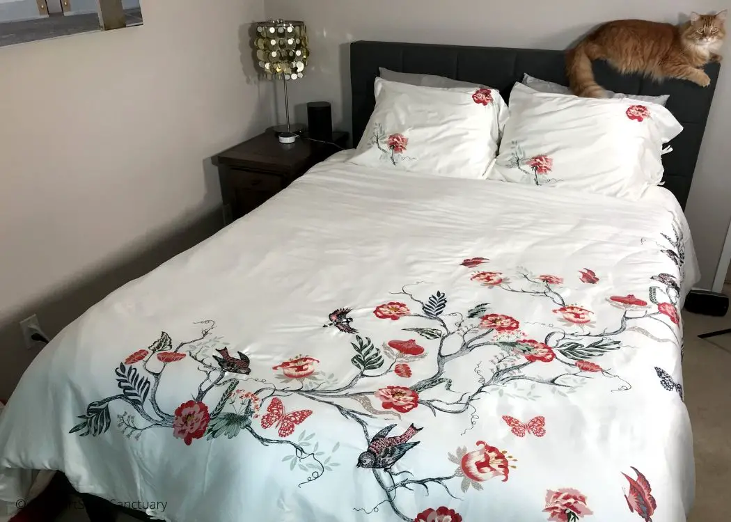 IKEA Bedding 2 Pillows, Plus Linen, Lyocell, and Airpurifying